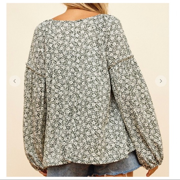 Boho chic Floral Print Lantern Sleeves Top - Picture 5 of 5